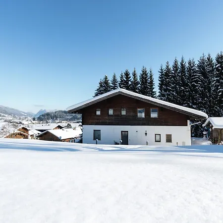 Apartament In Near Slopes Flachau