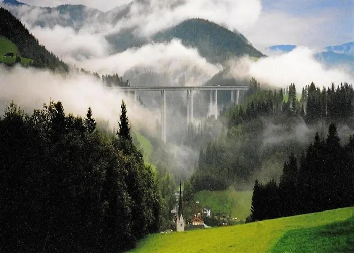 Apartament In Near Slopes Flachau